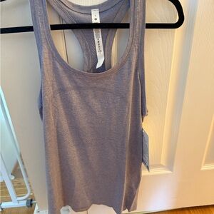 Lululemon tank top
